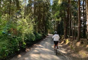Bikeride around Lipno Lake
